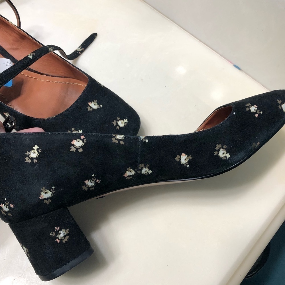 Coach shoes black Ankle Strap Pump Prairie floral chunky heel cottagecore chic - Picture 10 of 16